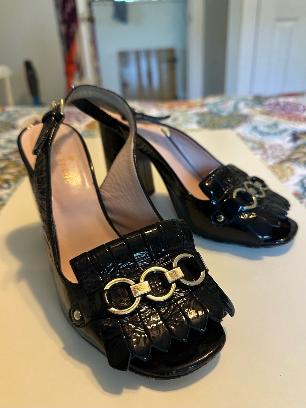 Kate Spade Black Patent Leather Fringed Open Toe Slingback Heels Sz 6